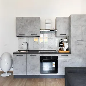  Apartment La Dimora Degli Asinelli