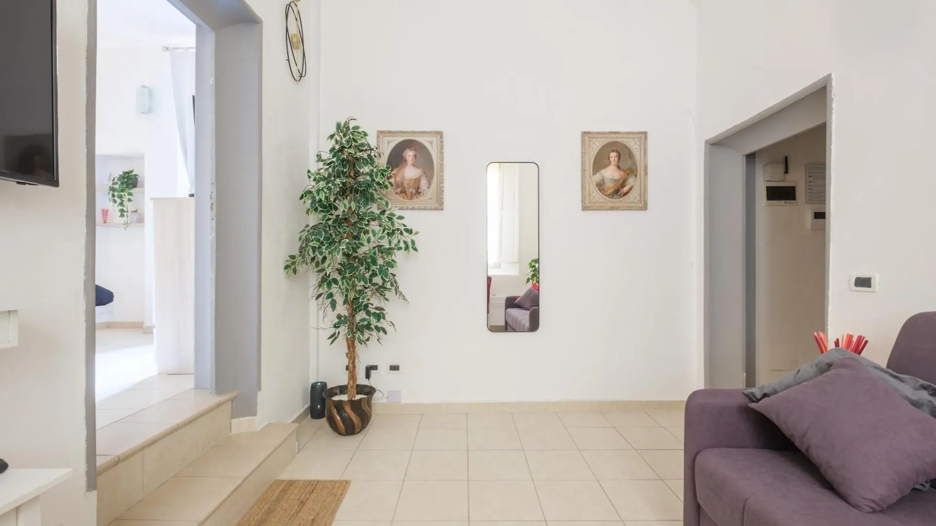 Loungefloor Central Design Apartment Bologna Italy